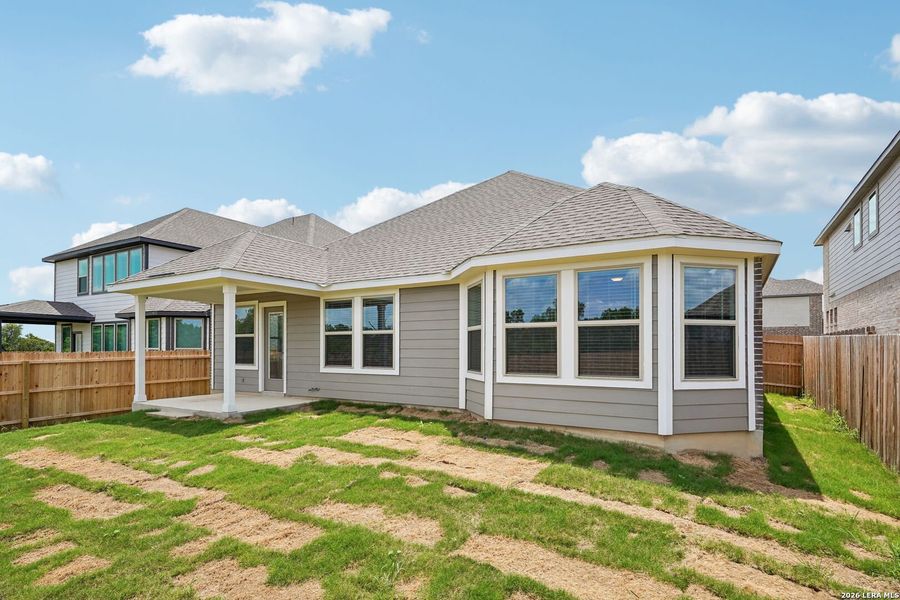 Exterior details and patio area of a home in , San Antonio (Image 4).