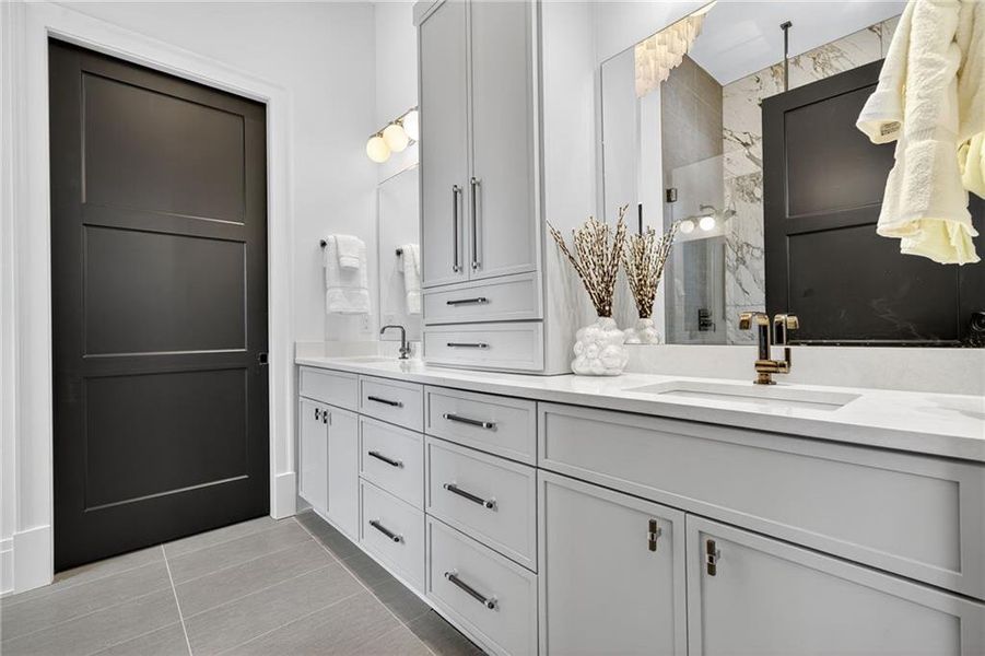 Furnished interior view inside a new home in , Atlanta (Image 9).