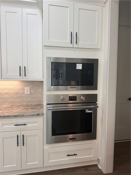 Furnished interior view inside a new home in , Waleska (Image 6).