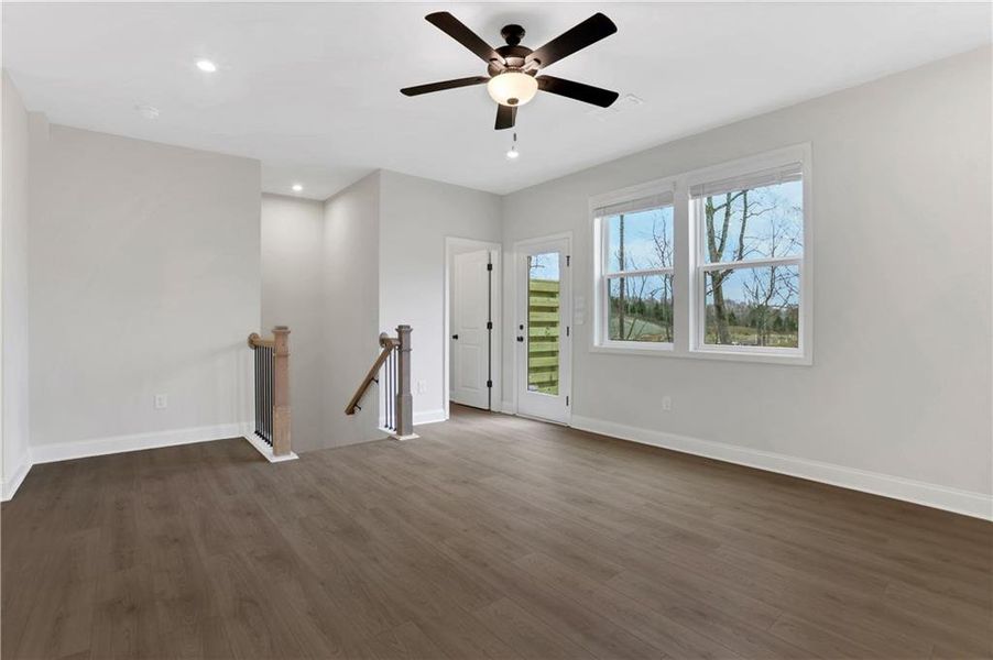 Spacious, unfurnished interior of a new home in Towne Village at Suwanee Dam, Sugar Hill (Image 19). Spacious, unfurnished interior of a new home in Towne Village at Suwanee Dam, Sugar Hill (Image 19).