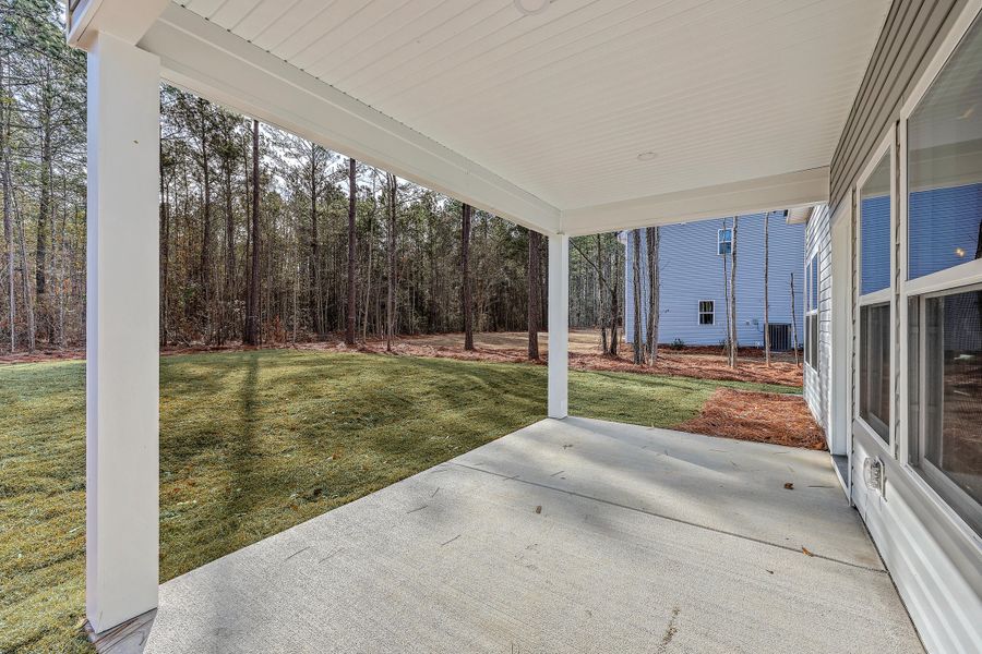 Exterior details and patio area of a home in , Summerville (Image 4).