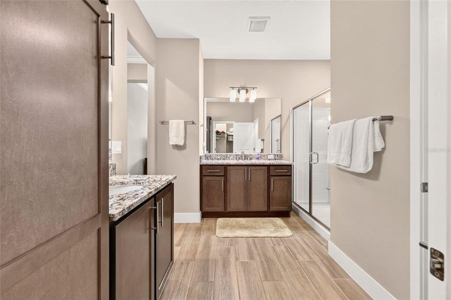 Furnished interior view inside a new home in , Ocala (Image 11).