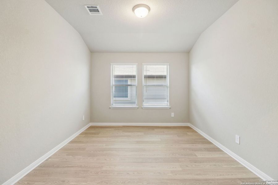 Spacious, unfurnished interior of a new home in Legendary Trails - Classic Series, Cibolo (Image 13). Spacious, unfurnished interior of a new home in Legendary Trails - Classic Series, Cibolo (Image 13).