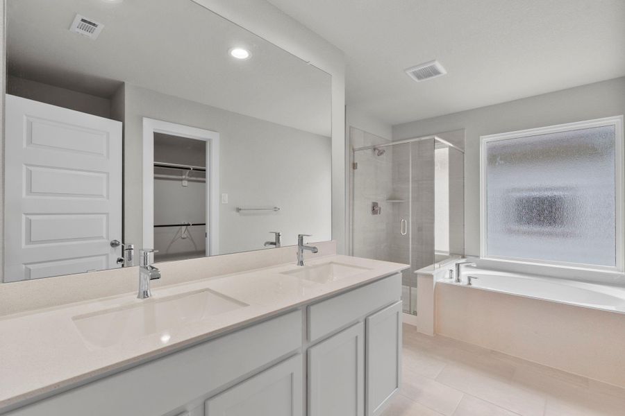 Furnished interior view inside a new home in Cypresswood Landing, Humble (Image 10).