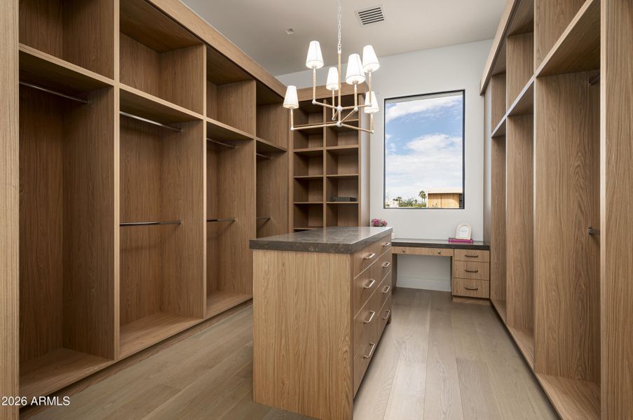 7031 E Paradise Drive-34