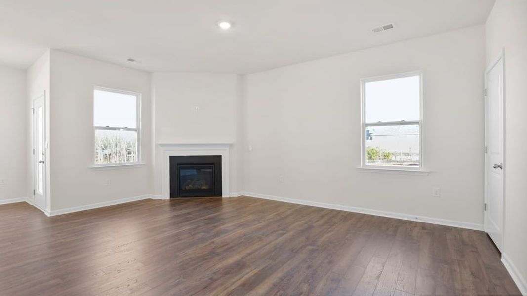 Spacious, unfurnished interior of a new home in Woodhaven, Spartanburg (Image 19). Spacious, unfurnished interior of a new home in Woodhaven, Spartanburg (Image 19).