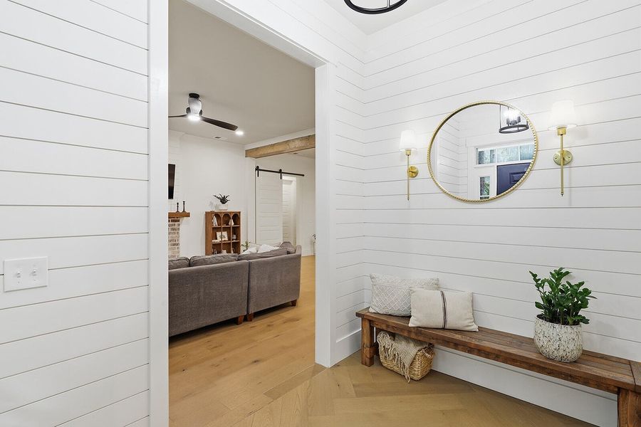 Furnished interior view inside a new home in , Seabrook (Image 42).