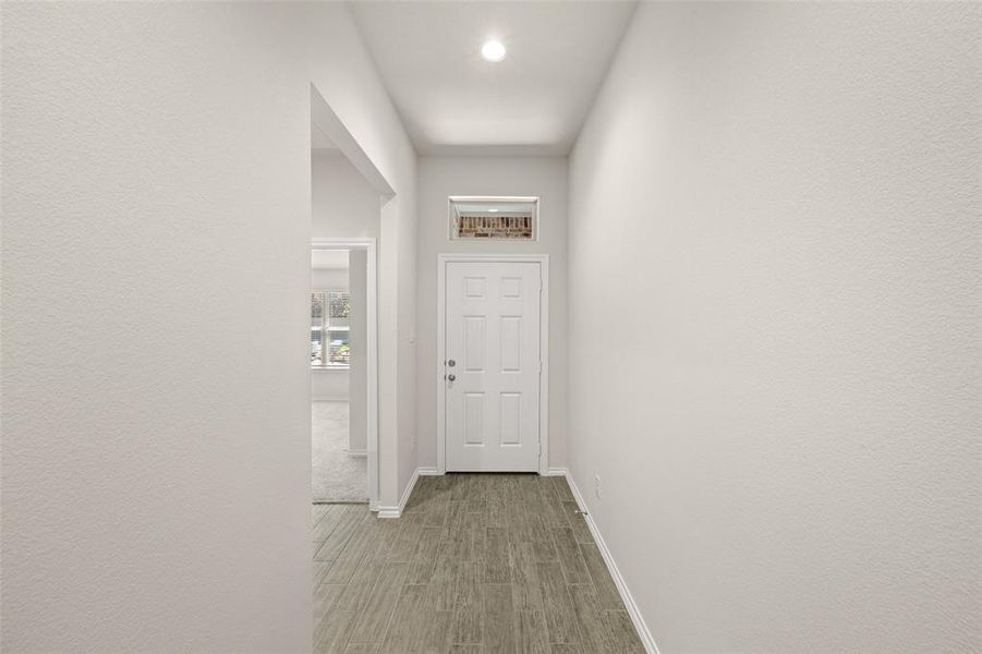 2109 Hickory- Entry-1 2109 Hickory- Entry-1