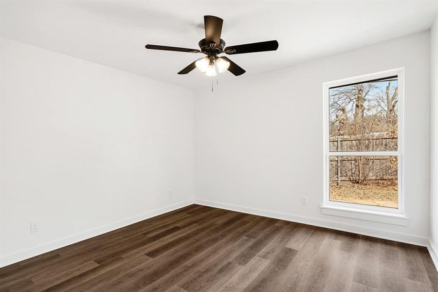 Spacious, unfurnished interior of a new home in , Paris (Image 14).