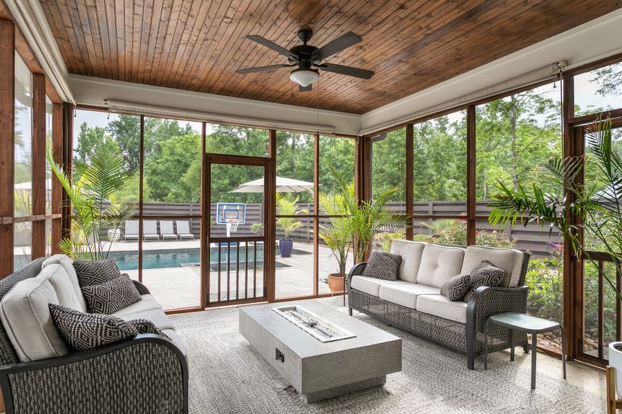 Representative exterior details of a home built from the The Oxford by Greentech Homes LLC in The Thicket at Sedman Hills, Hixson (Image 3).