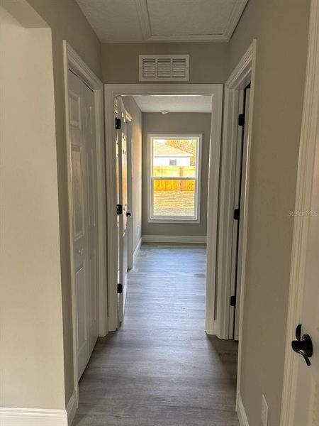 Spacious, unfurnished interior of a new home in , Citrus Springs (Image 16).