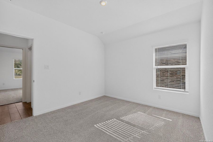 Spacious, unfurnished interior of a new home in , San Antonio (Image 37).