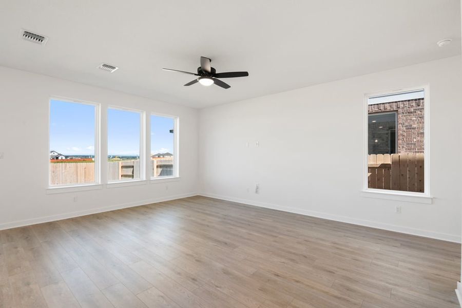 Spacious, unfurnished interior of a new home in Terrace Collection at Lariat, Liberty Hill (Image 22).