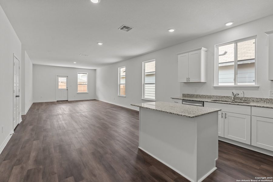 Image 22 of a home in The Overlook at Creekside.