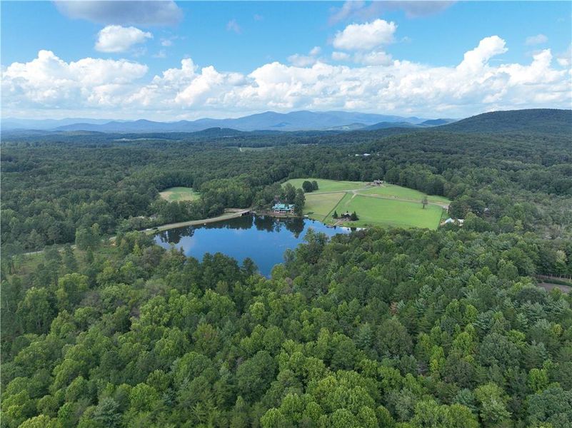 Image 28 of a home in . Image 28 of a home in .