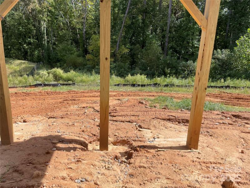 Image 36 of a home in Lakeshore at Windstone.