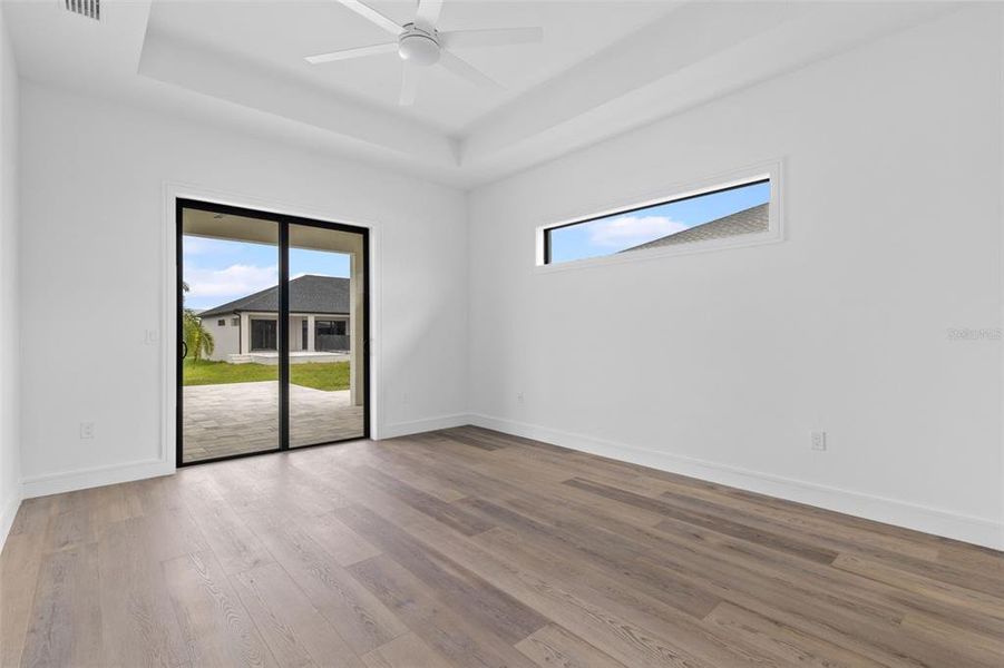 Spacious, unfurnished interior of a new home in , Port Charlotte (Image 30).