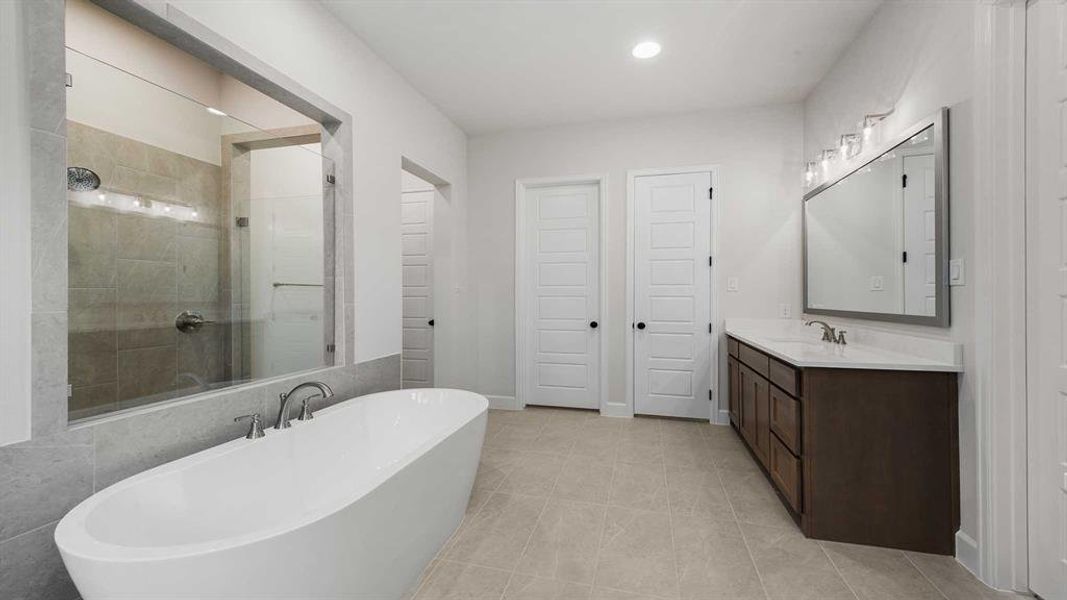 Furnished interior view inside a new home in Walsh, Fort Worth (Image 6).
