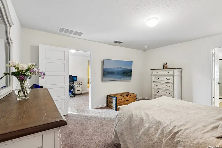 Furnished interior view inside a new home in , San Antonio (Image 21).