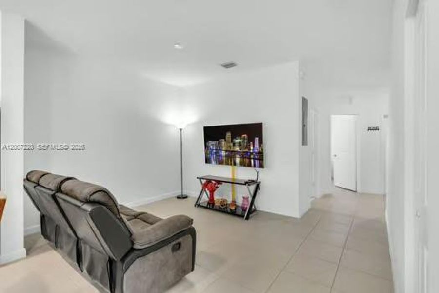 Furnished interior view inside a new home in , Homestead (Image 16).