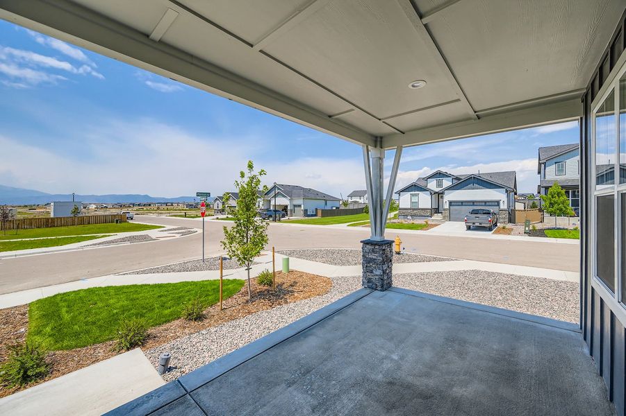Image 33 of a home in Sterling Ranch 50s.