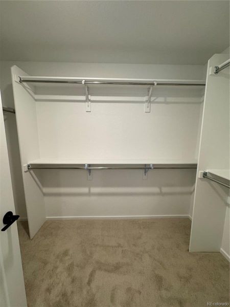 Spacious, unfurnished interior of a new home in Harvest Crossing, Aurora (Image 14). Spacious, unfurnished interior of a new home in Harvest Crossing, Aurora (Image 14).