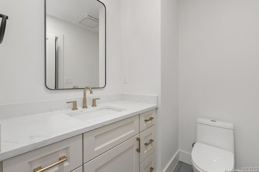 Furnished interior view inside a new home in , Alamo Heights (Image 32). Furnished interior view inside a new home in , Alamo Heights (Image 32).