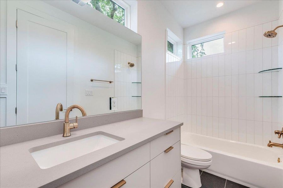 Image 17 of a home in . Image 17 of a home in .