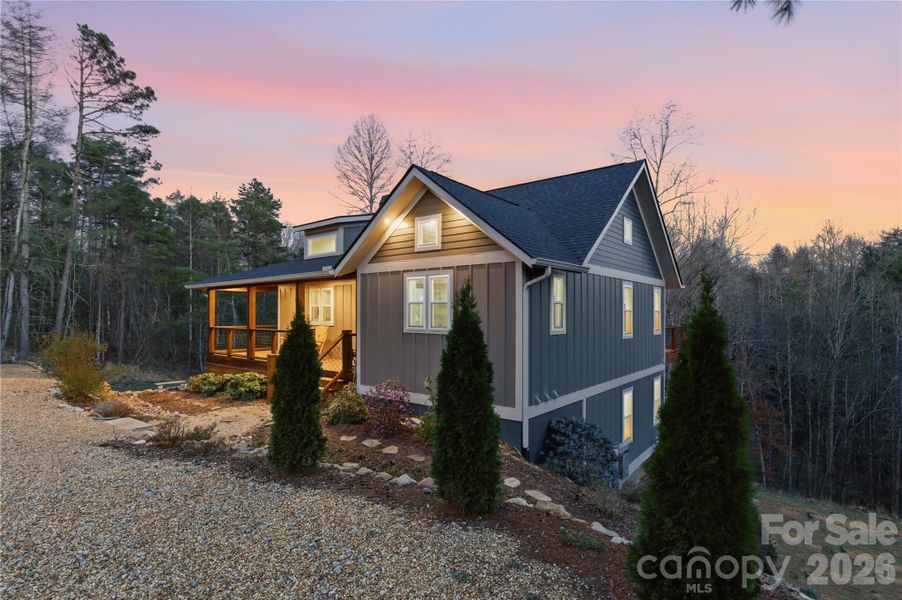 Image 41 of a home in .