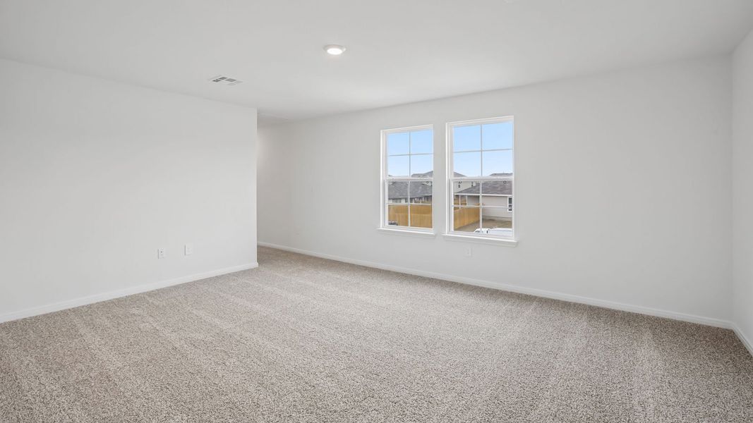 Spacious, unfurnished interior of a new home in Prairie Lakes, Buda (Image 36).
