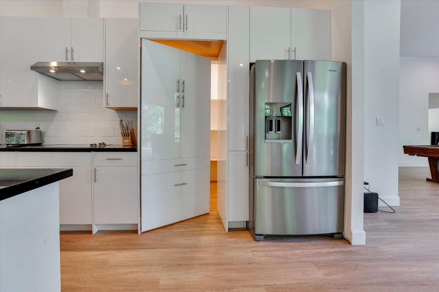 Furnished interior view inside a new home in , Conroe (Image 16). Furnished interior view inside a new home in , Conroe (Image 16).