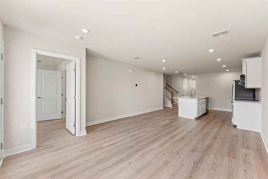 Spacious, unfurnished interior of a new home in Stoneridge, Myrtle Beach (Image 13). Spacious, unfurnished interior of a new home in Stoneridge, Myrtle Beach (Image 13).