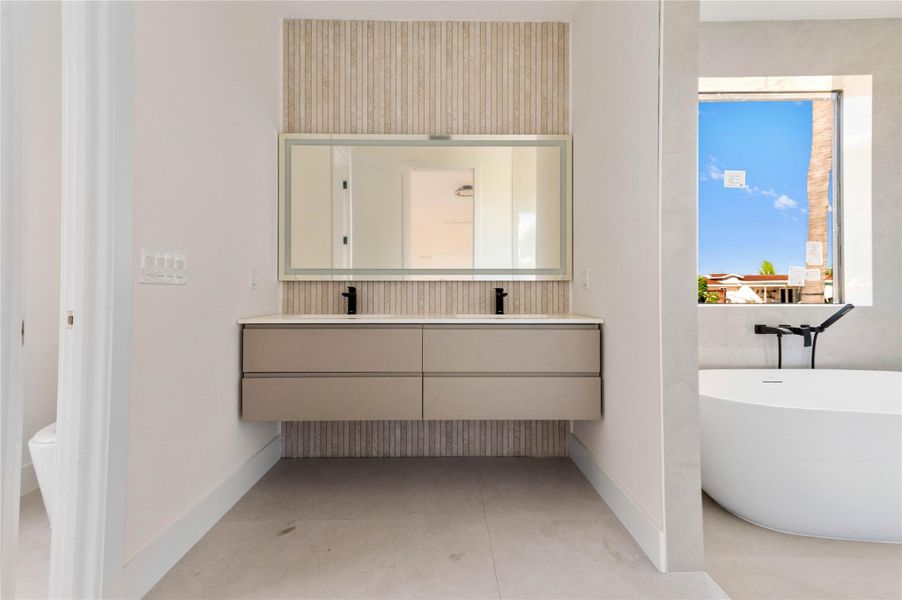 Furnished interior view inside a new home in , Coconut Creek (Image 13).