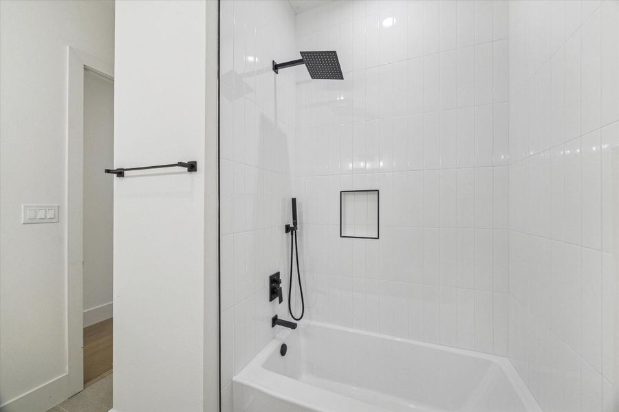 Close-up of interior finishes inside a home in , Houston (Image 20). Close-up of interior finishes inside a home in , Houston (Image 20).