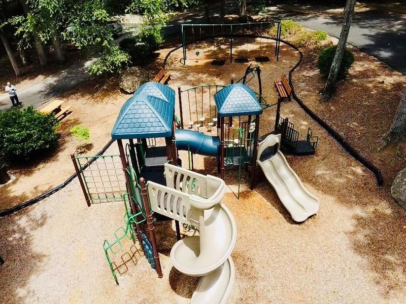 Community amenities in , Newnan (Image 49). Community amenities in , Newnan (Image 49).