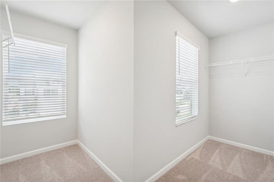 Spacious, unfurnished interior of a new home in Fairview Lake, Conyers (Image 36). Spacious, unfurnished interior of a new home in Fairview Lake, Conyers (Image 36).
