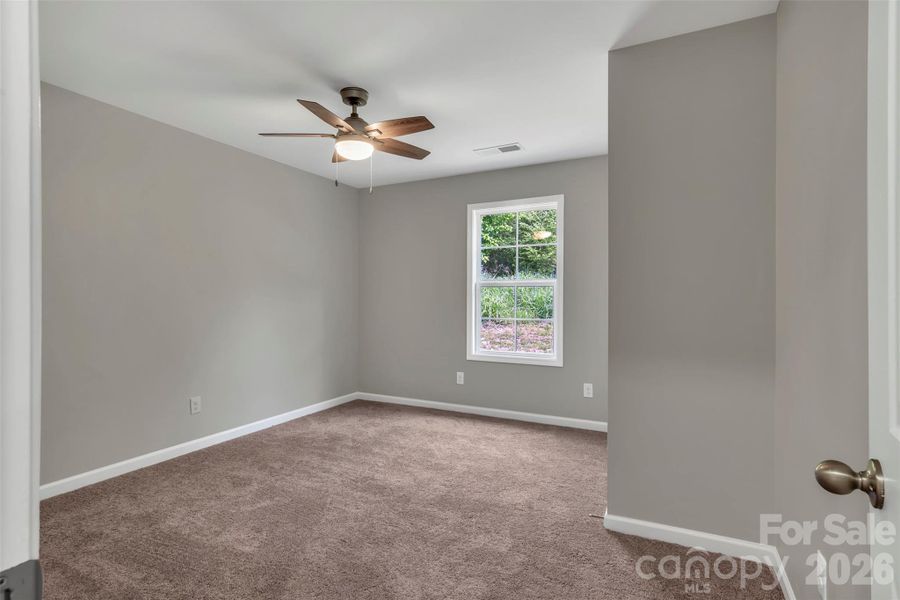 Spacious, unfurnished interior of a new home in , Lancaster (Image 24).
