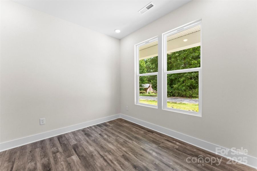 Spacious, unfurnished interior of a new home in , Gastonia (Image 25).
