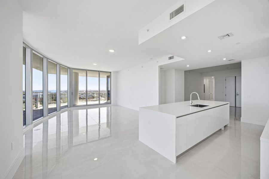 LIVING AREA LIVING AREA