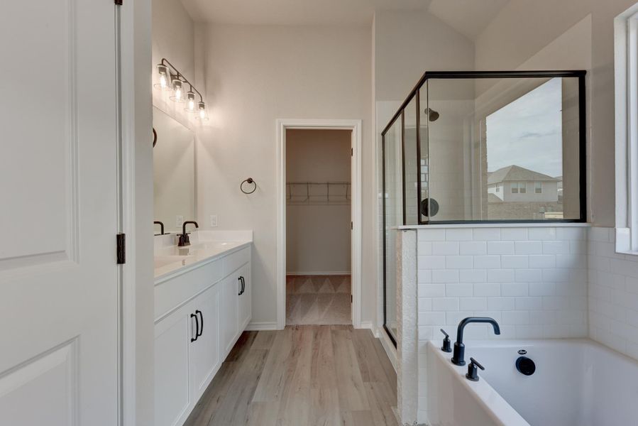 Representative furnished interior of a home built from the Sage by Ashton Woods in Arcadia Ridge, San Antonio (Image 8).