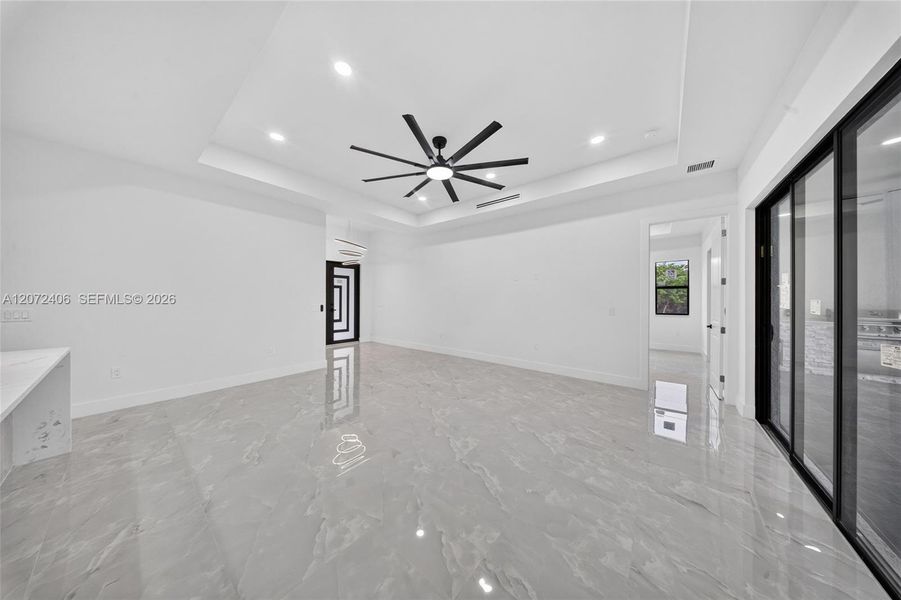 Spacious, unfurnished interior of a new home in , Punta Gorda (Image 12). Spacious, unfurnished interior of a new home in , Punta Gorda (Image 12).