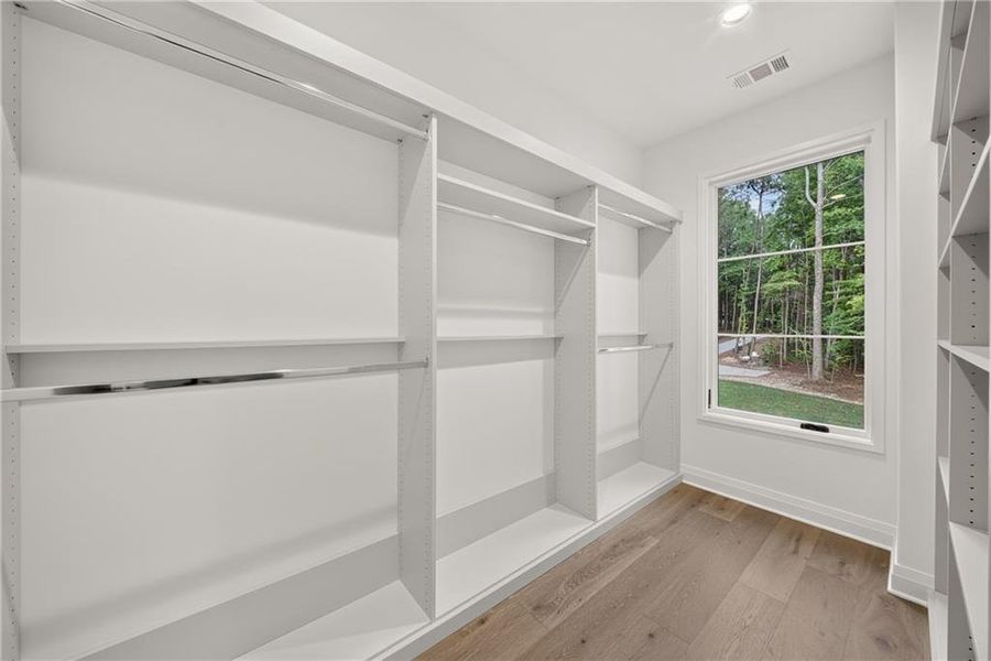 Spacious, unfurnished interior of a new home in , Lawrenceville (Image 23).
