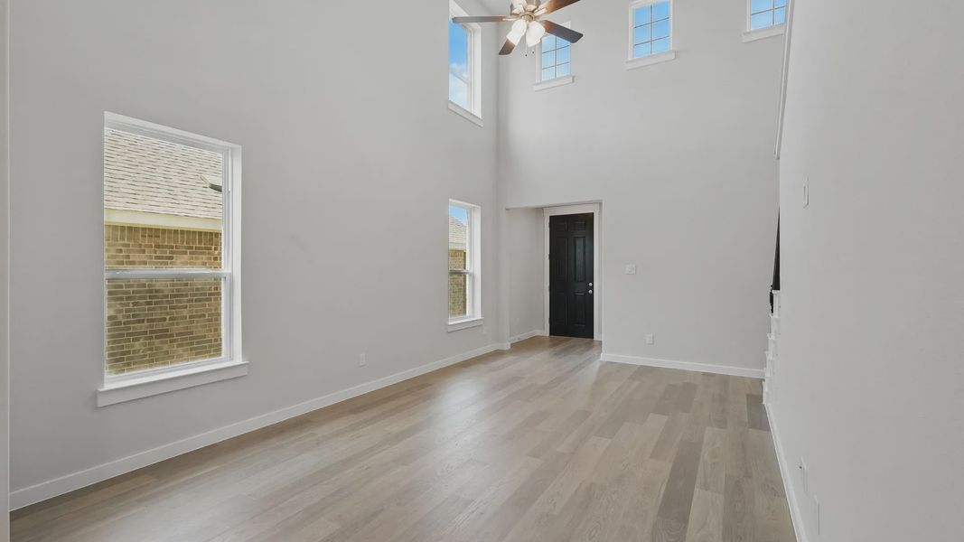 Spacious, unfurnished interior of a new home in Churchill, Anna (Image 13). Spacious, unfurnished interior of a new home in Churchill, Anna (Image 13).