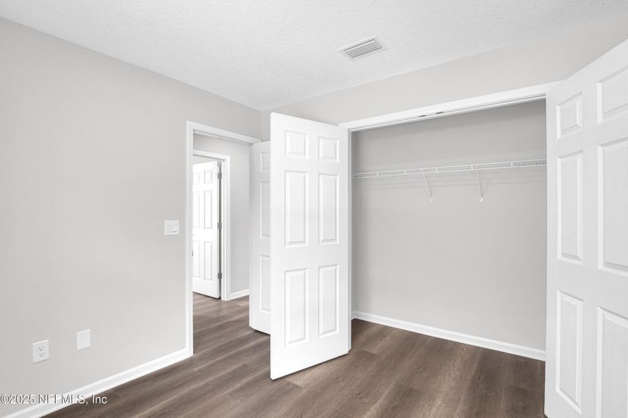 Spacious, unfurnished interior of a new home in , Palatka (Image 34). Spacious, unfurnished interior of a new home in , Palatka (Image 34).