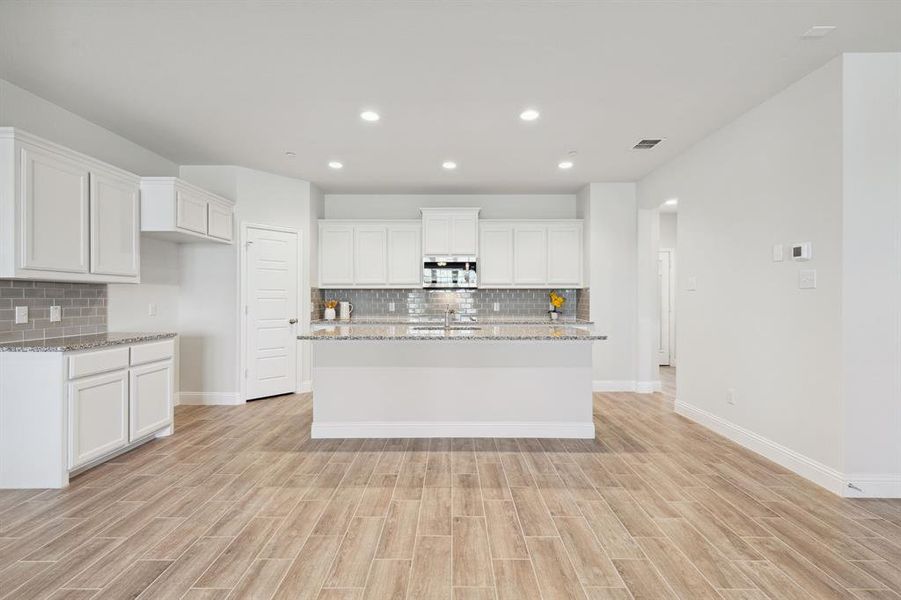 Furnished interior view inside a new home in , Watauga (Image 9).