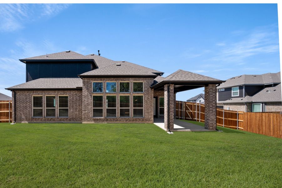 Exterior details and patio area of a home in Hidden Lakes Estates, DeSoto (Image 25). Exterior details and patio area of a home in Hidden Lakes Estates, DeSoto (Image 25).
