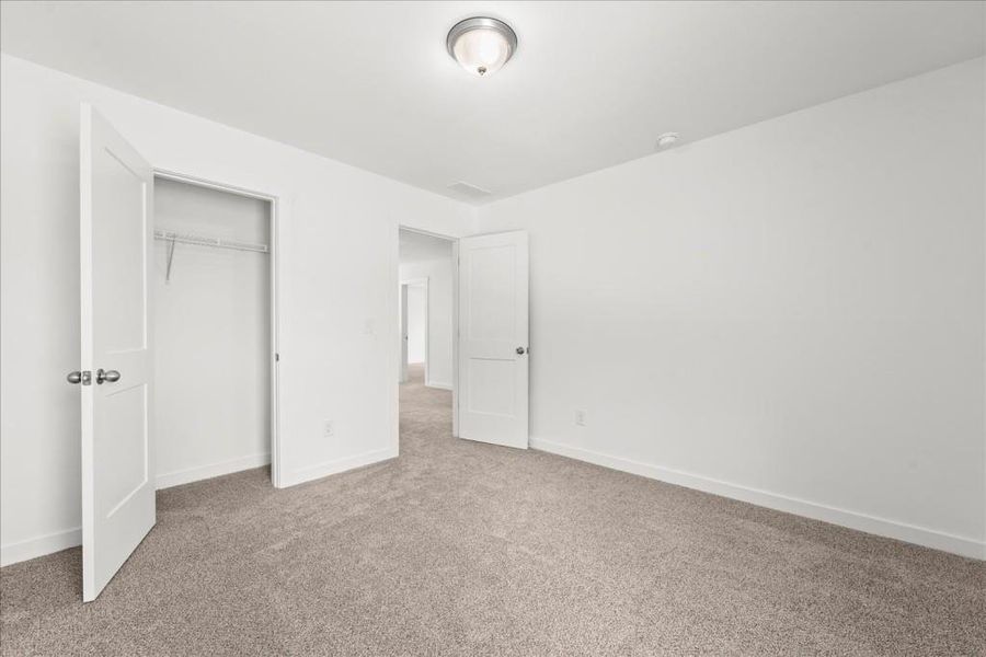 Spacious, unfurnished interior of a new home in , Statham (Image 15).