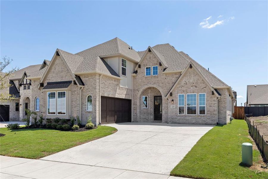 02. 2207 Morris - Front (2) 02. 2207 Morris - Front (2)