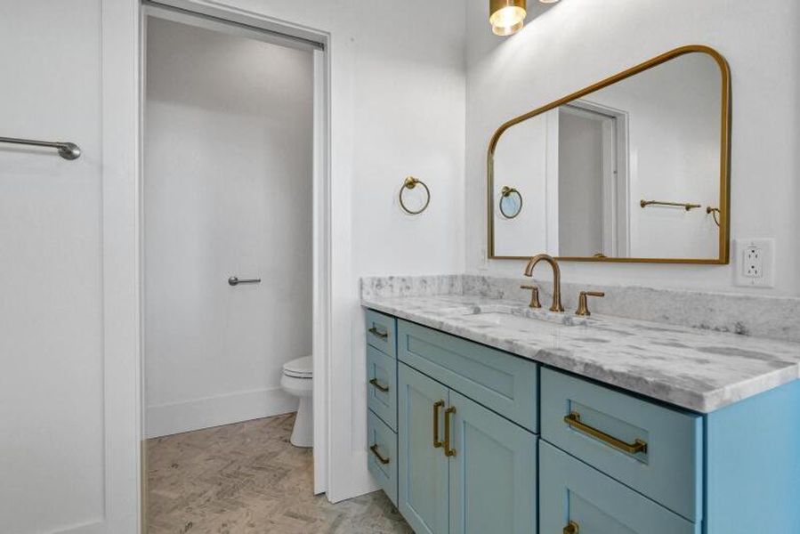 Furnished interior view inside a new home in , Edisto Beach (Image 15).