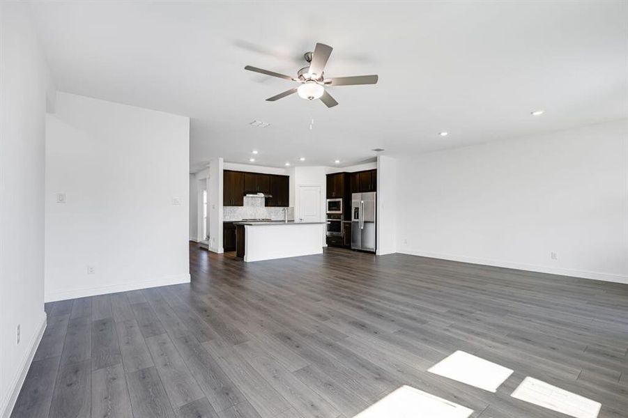 1453 Zapateado Way ~ Ready Now